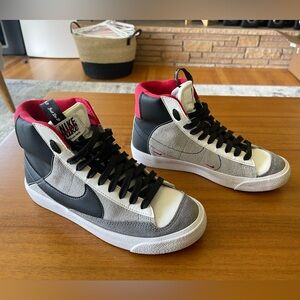 Nike Blazer Mid Size 4Y Gray/Red/Black/White